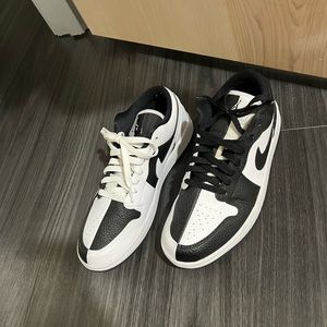 Jordan 1 Low SE
